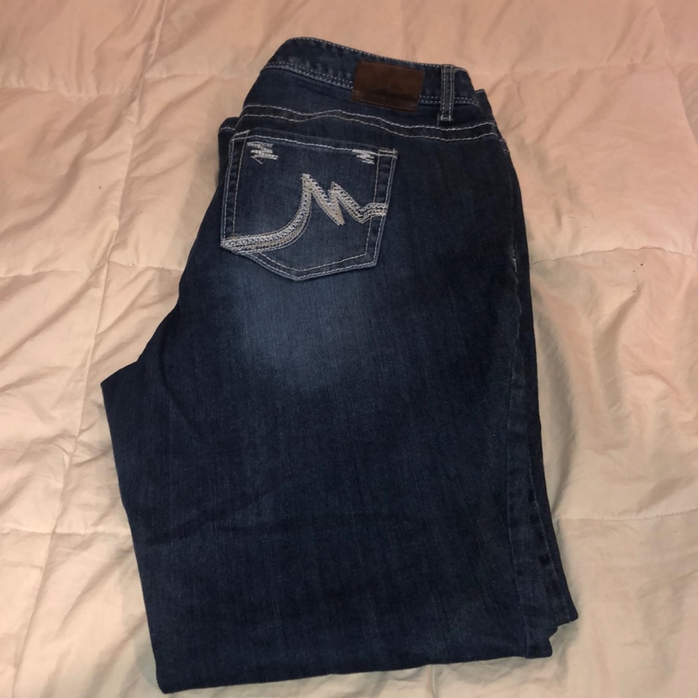 Jeans - Picture 2 of 4